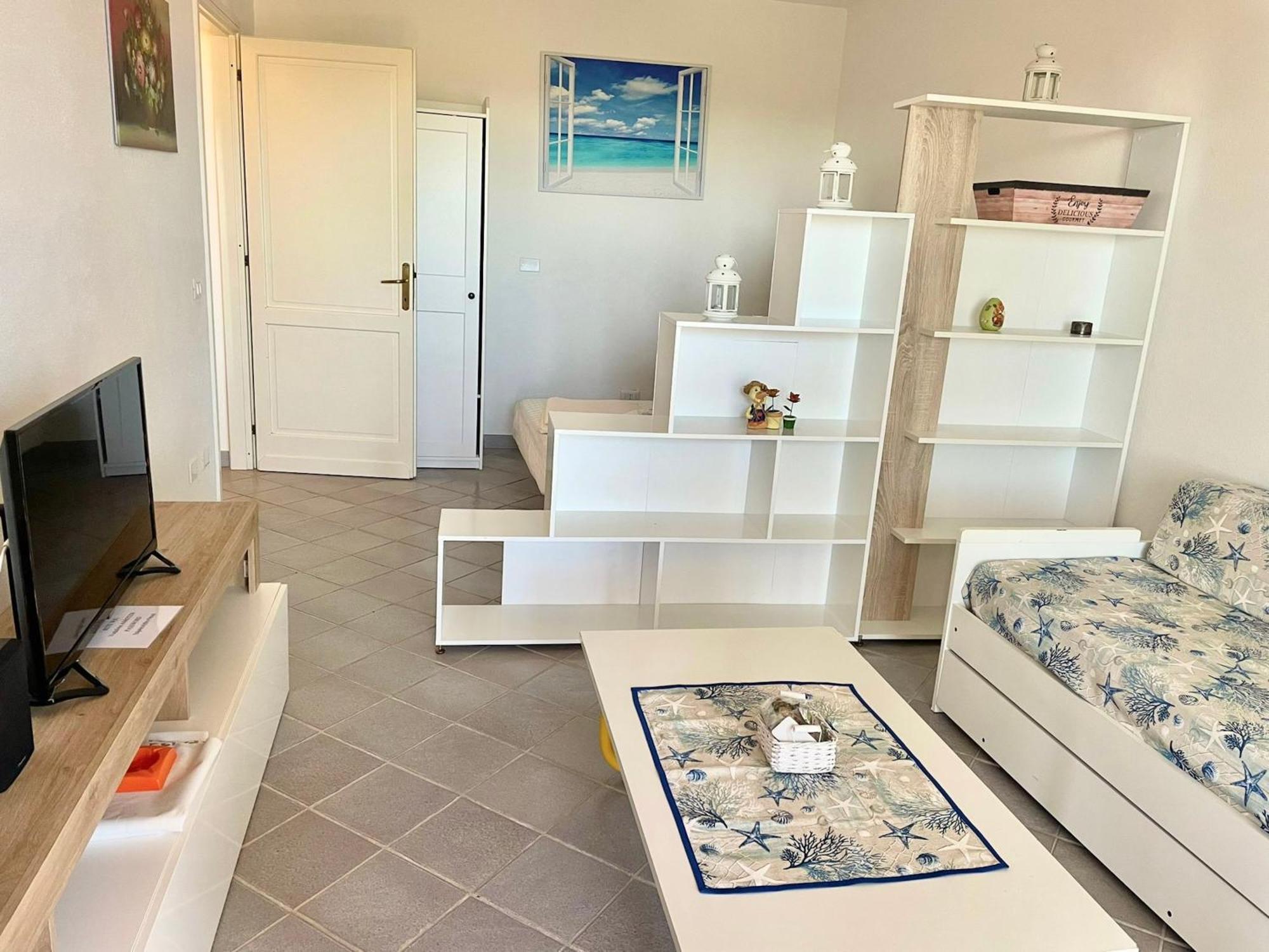 Iss Travel, Panoramic Sea View Ticino - 1 Bedroom Apartments 1,5 Km From The Beach Сан Теодоро Екстериор снимка